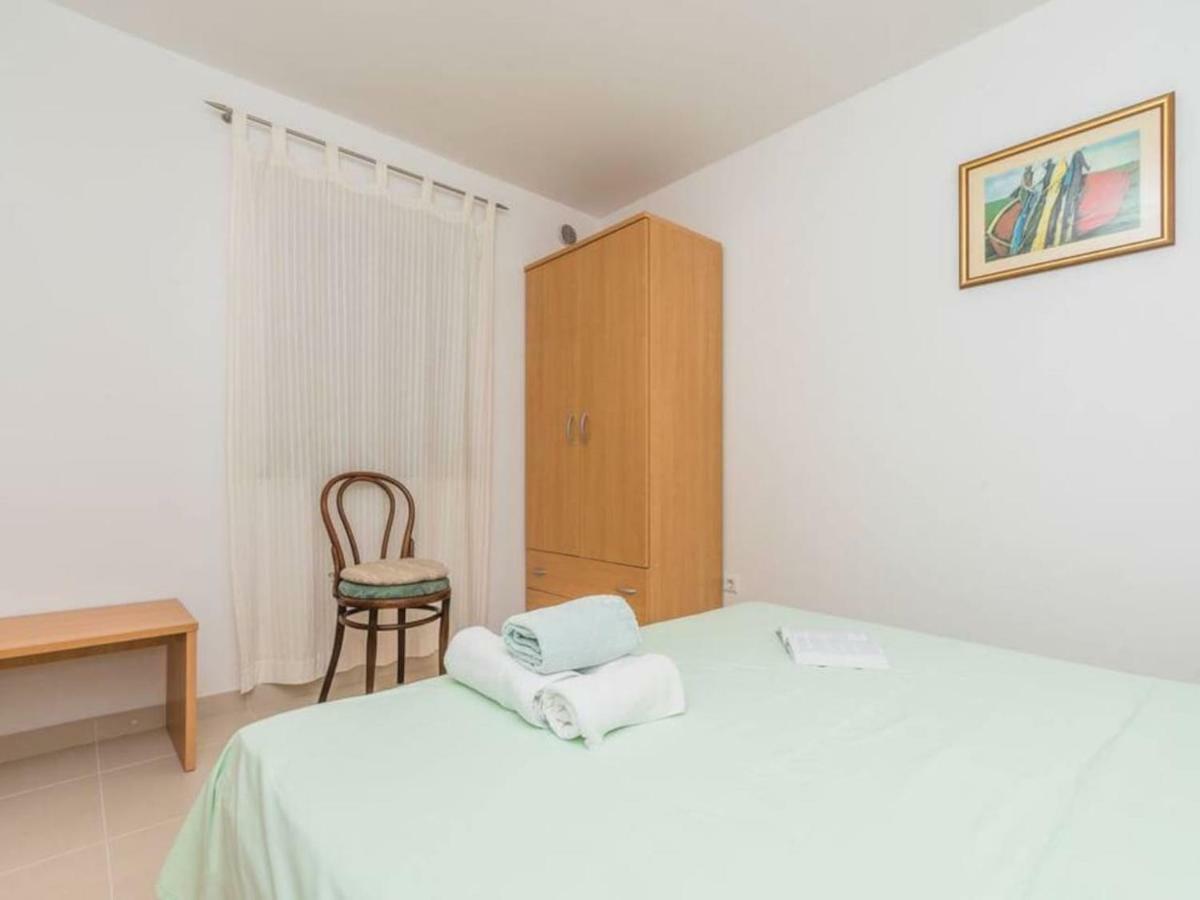 Apartment F-4 Klimno Eksteriør bilde