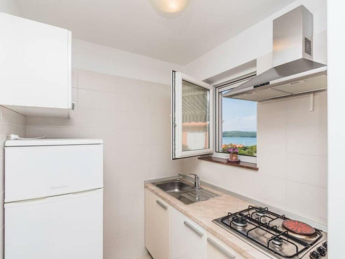 Apartment F-4 Klimno Eksteriør bilde